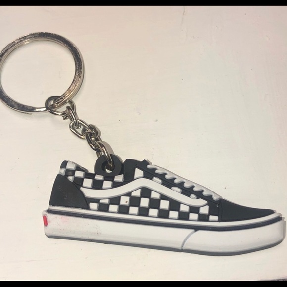 vans sneaker keychain